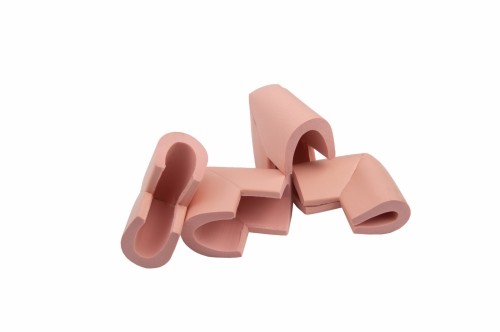 Set 4 coltare in forma U, 3.5x0.7x6 cm 